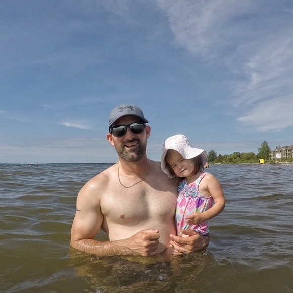 Meet your Posher, Sean - Picture 1 of 1